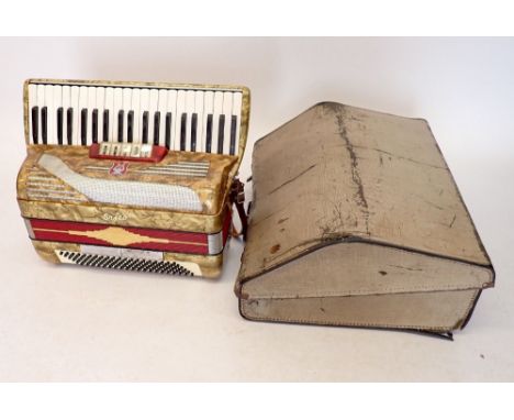 An Italian Orfeo accordion No 9399 in case 