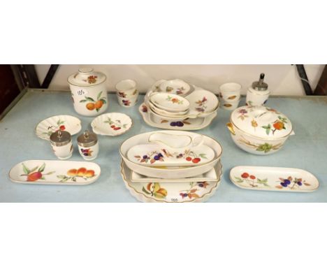A selection of Royal Worcester Evesham, various serving dishes, tureen, flan dish, storage jar etc.