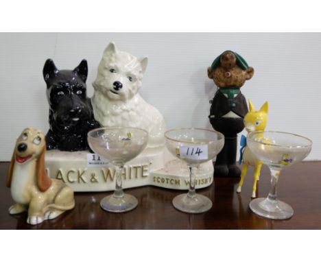 Black and White Scotch Whiskey Stand, 3 babysham glasses & mascot, Andy Capp & 2 Wade dogs (8)