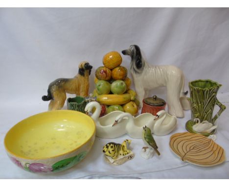 Goebel bird, Carltonware pot, Royal Doulton Tigger, Sylvac vase etc