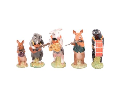 Thirteen Beswick Pig Promenade figurines, to include John Conductor PP1; Matthew Trumpeter PP2; David Flautist PP3; Andrew PP