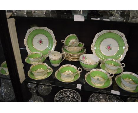 A floral decorated tea service.