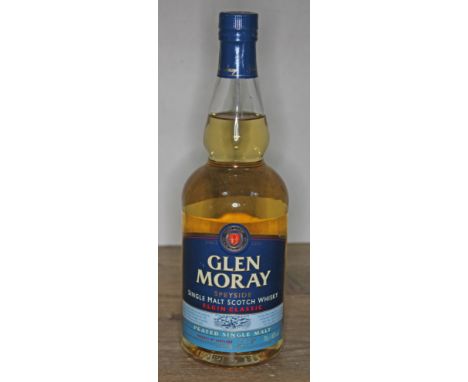 Glen Moray Speyside Elgin Classic peated single malt Scotch whisky, 40% 70cl, sealed, level mid neck.  