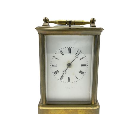 Early 20th century twin train Corniche striking carriage clock with repeat button striking the hours on a coiled gong, eight-