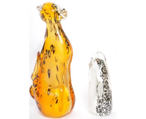 A retro vintage mid 20th century Murano style studio art glass. In the form of a Leopard / big wild cat. With circular spotte