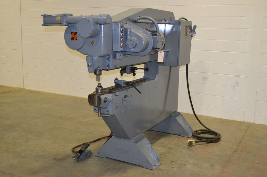 Pullmax Model P9 48" Nibbler. 48" Throat Depth, 10 Gauge Slot Cutting