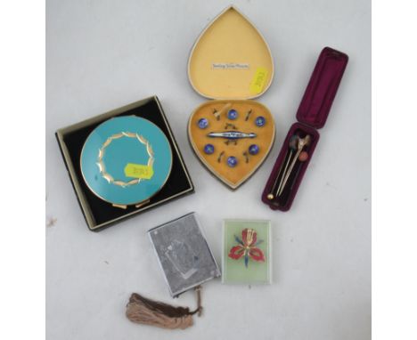 A cased silver and enamel bar brooch, af, with dress buttons, together with various stick pins, compacts etc