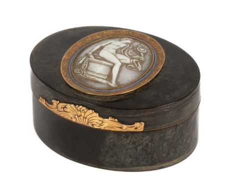A George III gold mounted polished horn snuff box of oval form, the lid with inset shell cameo depicting the seated Paris, 9.