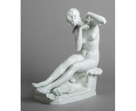 Porzellanfigur "Diana" (Meissen, 2. Wahl, Pfeifferzeit), Weißporzellan, Entw.: PaulScheurich, Pressnummer: A-1046-141, rs. bl