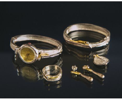 5-teiliges Design-Schmuckset 925 Silber mit Goldelementen, bestehend aus: 1x Armreif,besetzt m. 1 Diamant im Brillantschliff 