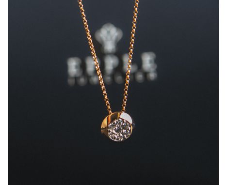 Erbsenkette mit Brillantanhänger 750 RG (Juwelier Epple, Wiesbaden), Anhänger besetzt m. 7Diamanten im Brillantschliff von zu