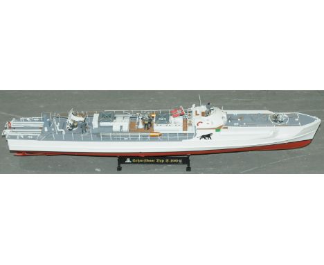 Italeri Schnell Boat with motorized engine. Condition is generally Good but does appear to have pieces broken (unchecked for 
