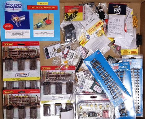 Hornby, Bachmann, Peco and similar. A quantity of mainly carded/blister packed (some loose unpackaged) railway accessories co