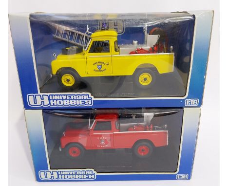 UH Universal Hobbies, a boxed pair of 1:18 scale Land Rover models comprising of 4414 Land-Rover Series II {ick-Up "West Suss