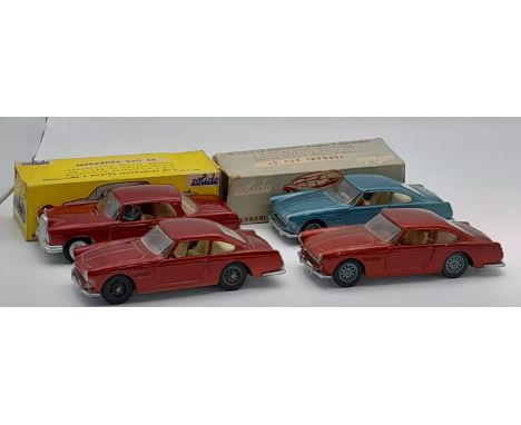 Solido - a boxed and unboxed group to include a boxed 126 Mercedes 220 SE, a boxed Ferrari 250 GT 2+2 and others (see photo).