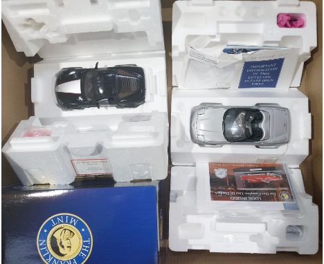 Franklin Mint, a partially boxed pair of 1:24 scale Corvette models comprising of 2008 Corvette GCA in Black along with 1998 