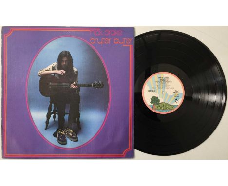 NICK DRAKE - BRYTER LAYTER LP (ORIGINAL UK COPY - ISLAND ILPS 9134). A neatly presented original UK pressing of the beautiful