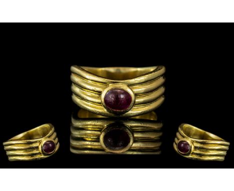 Boucheron - Signed and Superb Quality 18ct Gold Single Stone Ruby Set Dress Ring ( Heavy Solid Shank ) Marked 18ct to Interio