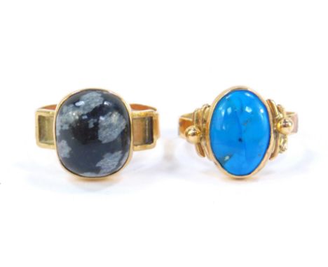 A 9ct gold and agate ring, size U/V, and a further 9ct gold and agate set ring, size R/S, 9.8g.