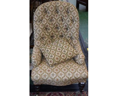 A Victorian button back nursing chair 