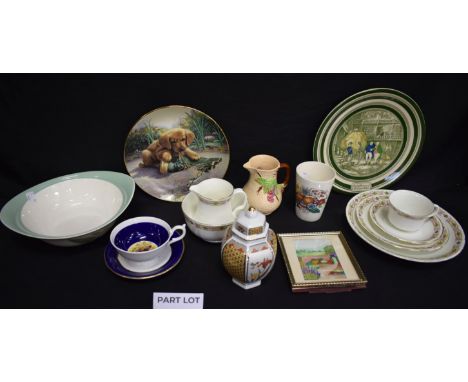 Ceramics - a Radfords part tea service, comprising cups, saucers, side plates, milk jug and sugar bowl; other decorative cera