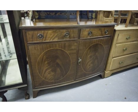 GEORGIAN STYLE INLAID MAHOGANY BOW FRONT SIDE CABINET WITH PAIR OF FRIEZE DRAWERS OVER PANEL DOORS AND BRACKET FEET 