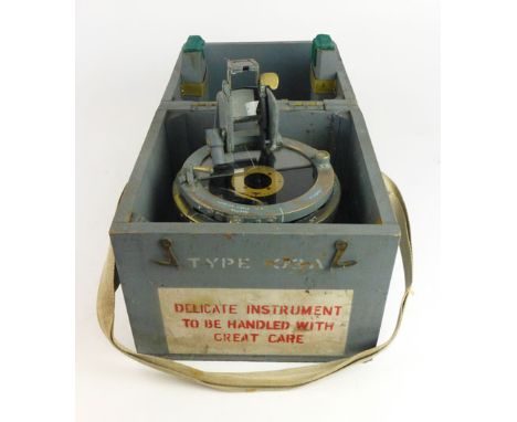 A Second World War Type 02B RAF aimers sighting compass in original grey painted fitted box, Azamuth circle No. 4