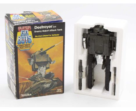 A Tonka Super Go Bots No. 7552 Destroyer Ememy Robot Attack Tank, transforms from a tank to a robot in much the same way as T
