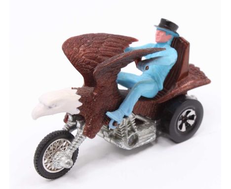 Hot Wheels (Mattel) Rrrumblers 5947 Bold Eagle, brown and white plastics, light blue top hat rider (VG)