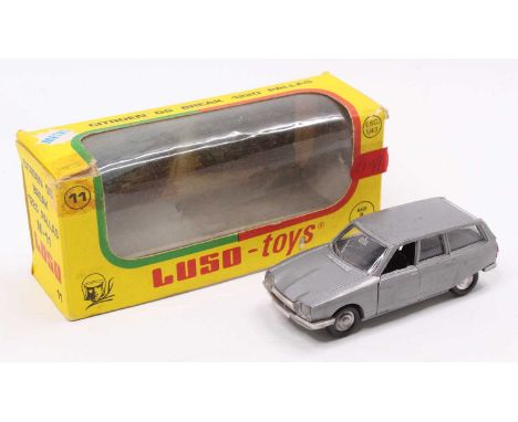 Luso Toys of Portugal, 1/43rd scale model of a Citroen GS Break 1200 Pallas, gun metal body with black interior, housed in th