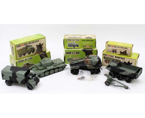 Airfix 1/32nd scale boxed model group of 5, with examples including a Bedford RL Truck, a Cromwell MkIV Tank, an Alvis stalwa