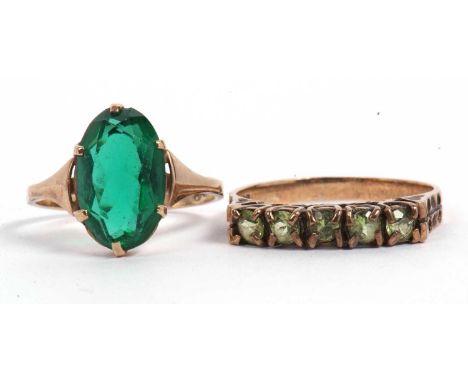 Mixed Lot to include a 9ct gold five stone peridot ring, size O together with a 9ct stamped green stone ring, size K-L (2)