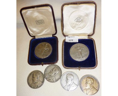 Two large Royal Agricultural Society prize winners medals by John Pinches (cased). Approx 5.3cm in diameter. Dated 1927 and 1