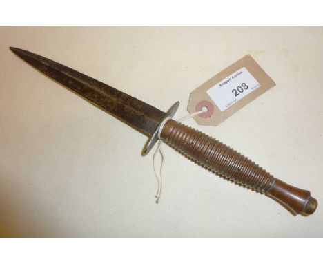 Third Pattern Fairbairn-Sykes dagger (or fighting knife) with copper finish to handle. Marked as William Rodgers Sheffield En