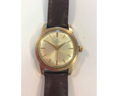 c1952, model 2577-23, the signed silvered dial, 30mm diameter, with gold coloured batons, hands and centre sweep and black ba
