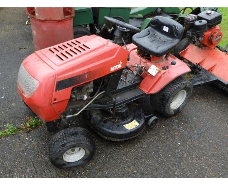 MTD Petrol Driven Ride-On Rotary Grass Cutter require Battery and Belt This was last operated in 2018 may require slight atte