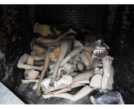 Quantity of Assorted Male and Female Mannequin Parts 