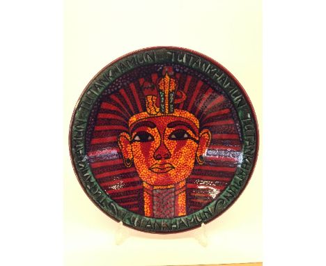 A modern Poole Pottery Limited Edition Studio charger, 24/50, decorated with a front portrait of Tutankhamun and inscribed Tu