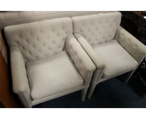 A PAIR OF MODERN UPHOLSTERED BUTTON BACK ARMCHAIRS (2)