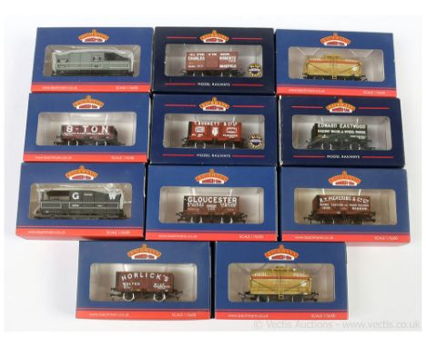 Bachmann OO Gauge Special Issue Goods Wagons comprising 2 x Kernow Model Rail Centre TOAD Brake Vans (33-300X GWR grey "Penza