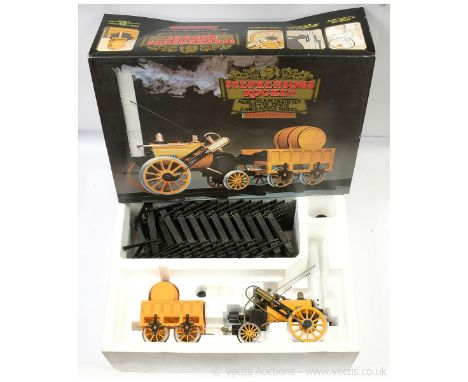 Hornby Railways 3 1/2" Gauge 0-2-2 Loco and Tender "Rocket", Live Steam. Has been on display and a little dusty, would benefi