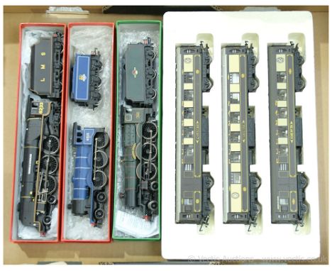 OO Gauge Hornby (China) Locomotives and Rolling Stock comprising 4-6-2 Duchess of Sutherland No.6233 DCC fitted, one rear ste