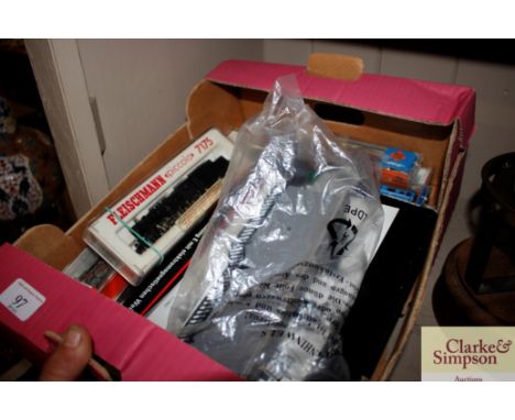 A quantity of "N" gauge model railway, including a Fleischmann Piccolo 7175 and various other engines 