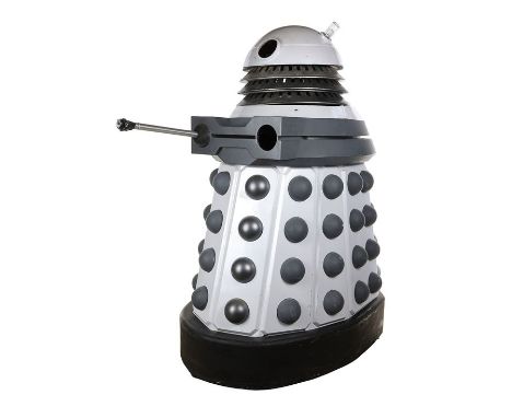 DOCTOR WHO (T.V. SERIES, 2005 - PRESENT) - Full-Size New Paradigm Supreme DalekA New Paradigm Supreme Dalek from BBC sci-fi s