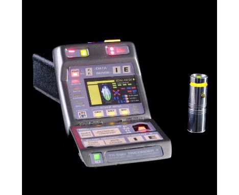 STAR TREK: VOYAGER (T.V. SERIES, 1995 - 2001) - Light-Up TR-590 Medical Tricorder XA light-up TR-590 medical tricorder X from