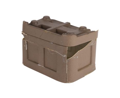 ALIENS (1986) - Model Miniature USS Sulaco Cargo ContainerA model miniature USS Sulaco cargo container from James Cameron's s