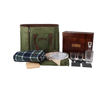LUCASFILM - Picnic Set and Whisky Gift-box Crew GiftsA picnic set and whiskey gift-box crew gift from Lucasfilm, the producti