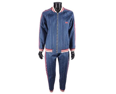 GENTLEMEN, THE (2019) - Coach's (Colin Farrell) Screen-matched Final TracksuitCoach's (Colin Farrell) screen-matched final tr