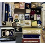 LARGE SELECTION OF COSTUME JEWELLERY including brooches, simulated pearls, rings and earrings,