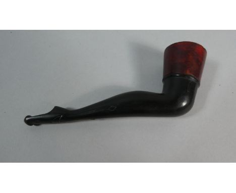 An Early 20th Century Continental Novelty Pipe in the Form of a Lady's Leg, 13.5cm Long 